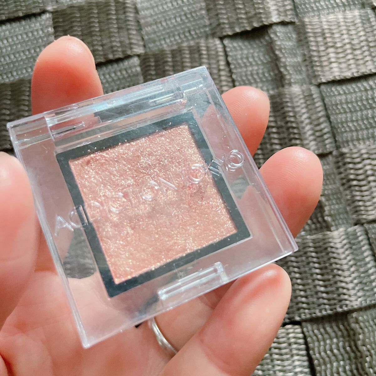 アディクション ザ アイシャドウ スパークル/ADDICTION/単色アイシャドウを使ったクチコミ(1枚目)