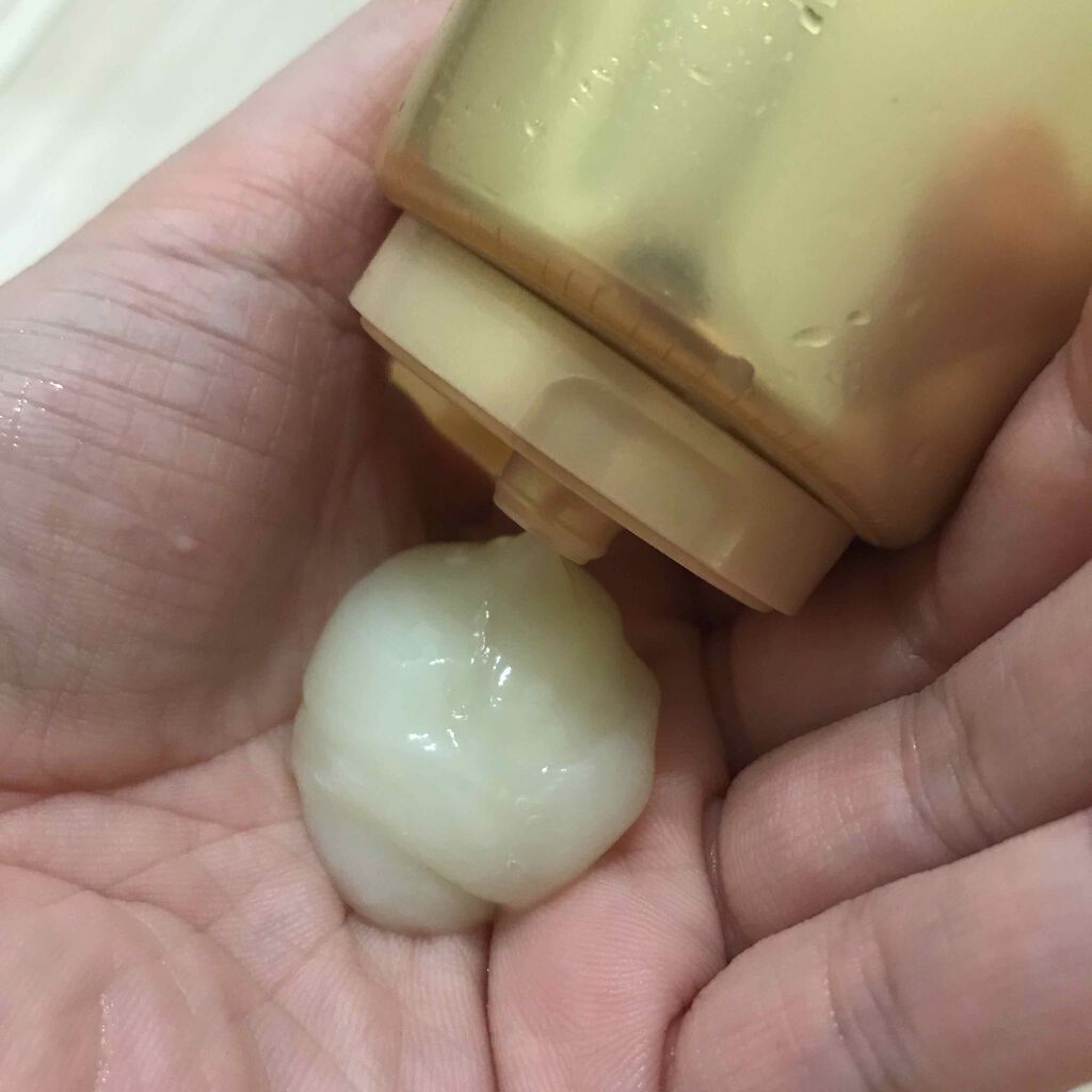 プレミアムリペア ヘアトリートメント/TSUBAKI/洗い流すヘアトリートメントを使ったクチコミ（2枚目）