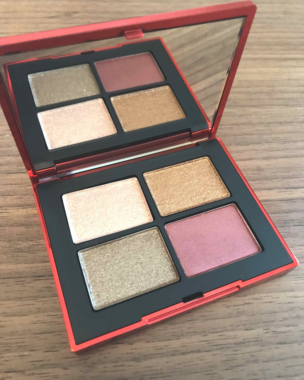 ライトリフレクティングセッティングパウダー　プレスト　N/NARS/プレストパウダーを使ったクチコミ（2枚目）