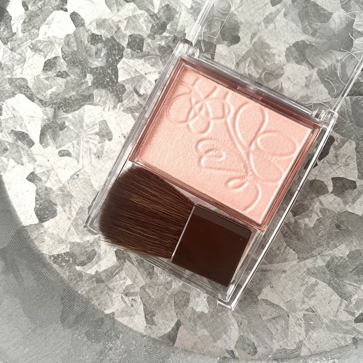 パールグロウニュアンサー/CEZANNE/パウダーハイライトを使ったクチコミ（1枚目）