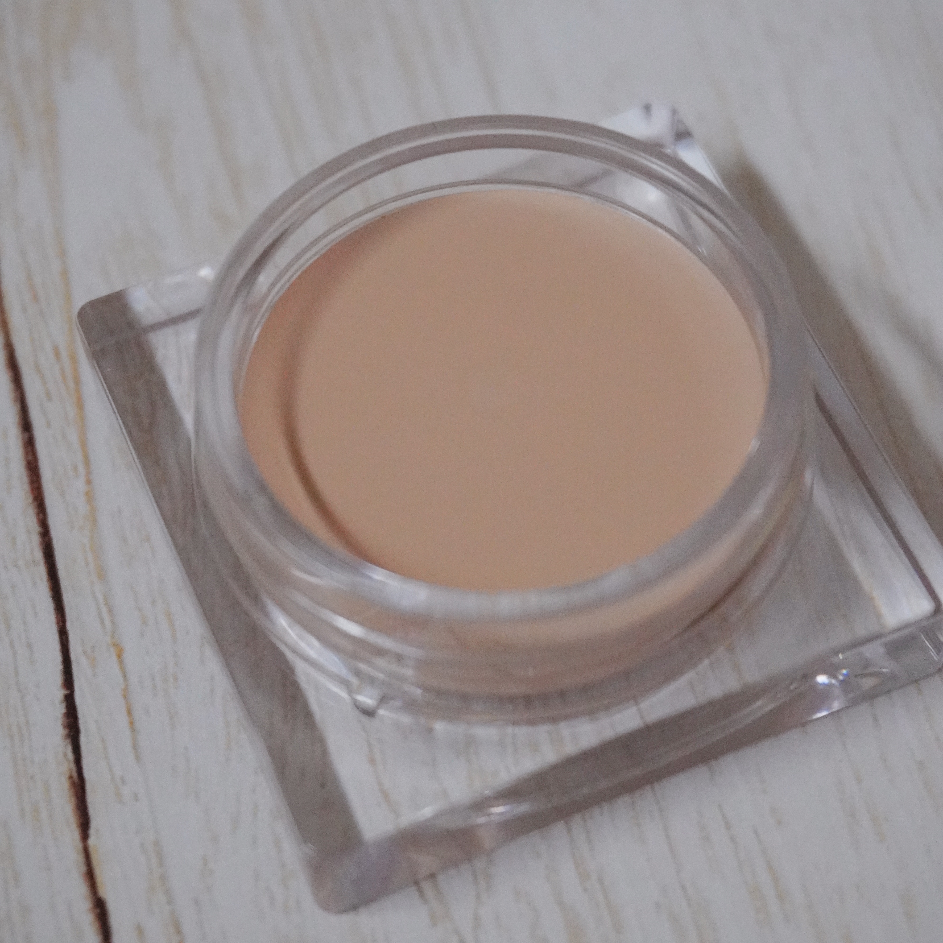 コンシールポット バニラ/LUNA/クリームコンシーラーを使ったクチコミ（3枚目）