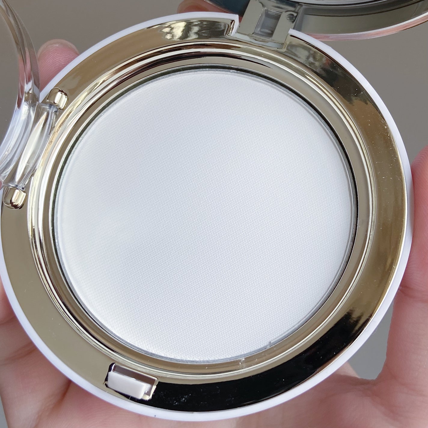 ハイドラセッティングパウダー/byLieto/プレストパウダーを使ったクチコミ(4枚目)