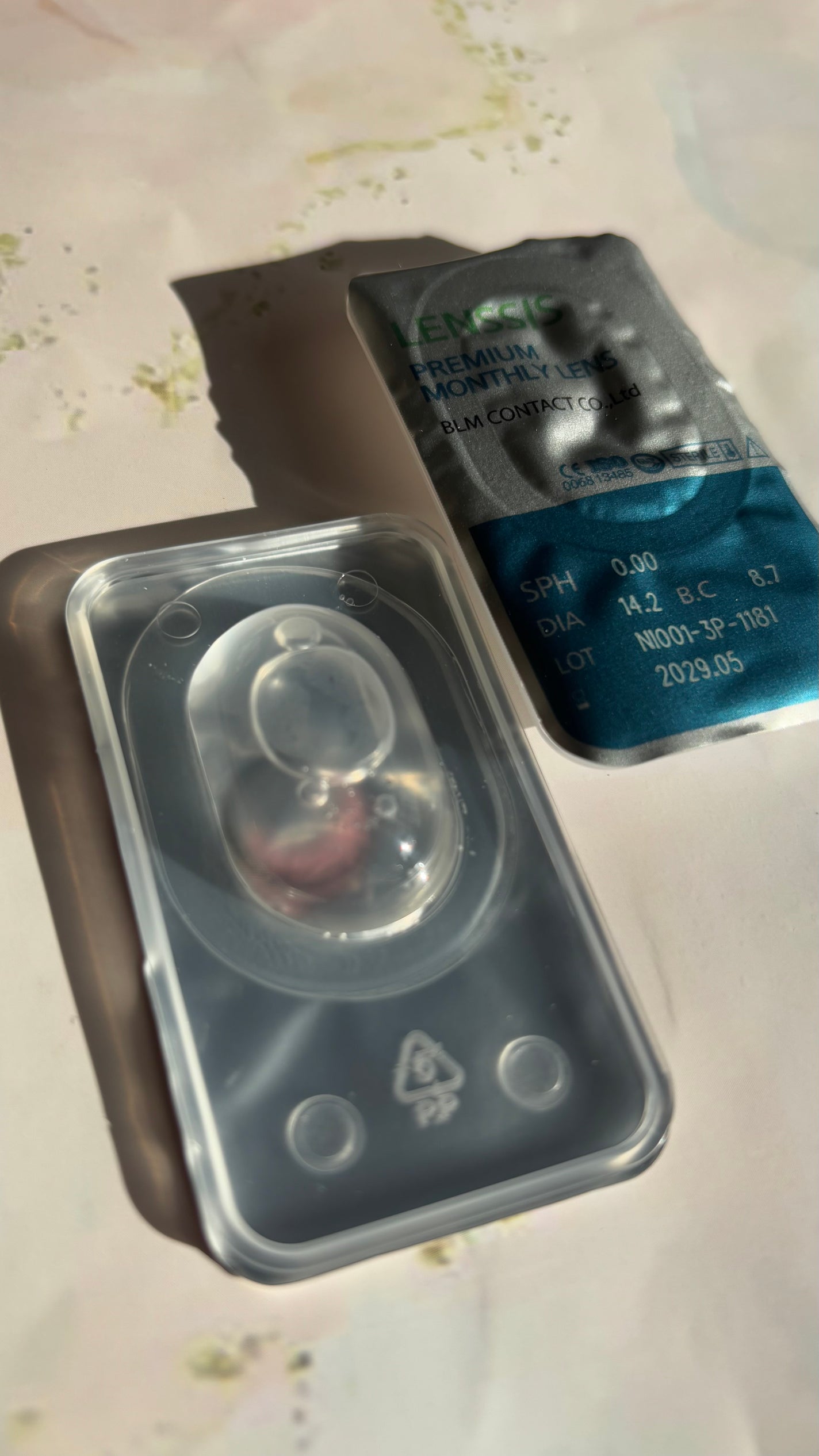 ノイシリーズ/LENSSIS/カラーコンタクトレンズを使ったクチコミ(1枚目)