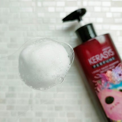 パフューム ラブリーデイジー シャンプー&コンディショナー/KERASYS/シャンプー・コンディショナーを使ったクチコミ(4枚目)