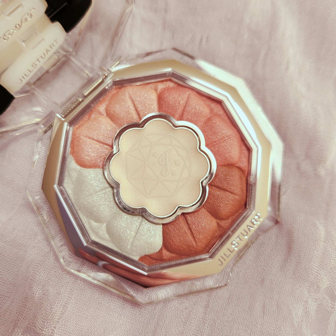 ジルスチュアート ブルームクチュール アイズ/JILL STUART/アイシャドウパレットを使ったクチコミ(2枚目)