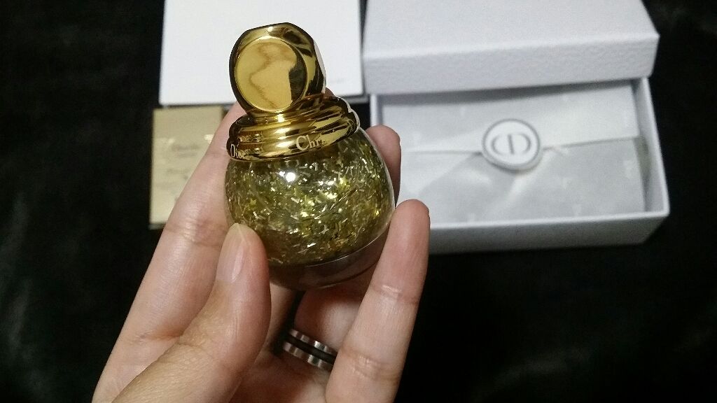 ディオリフィック ゴールデン トップ コート/Dior/ネイルトップコートを使ったクチコミ（1枚目）