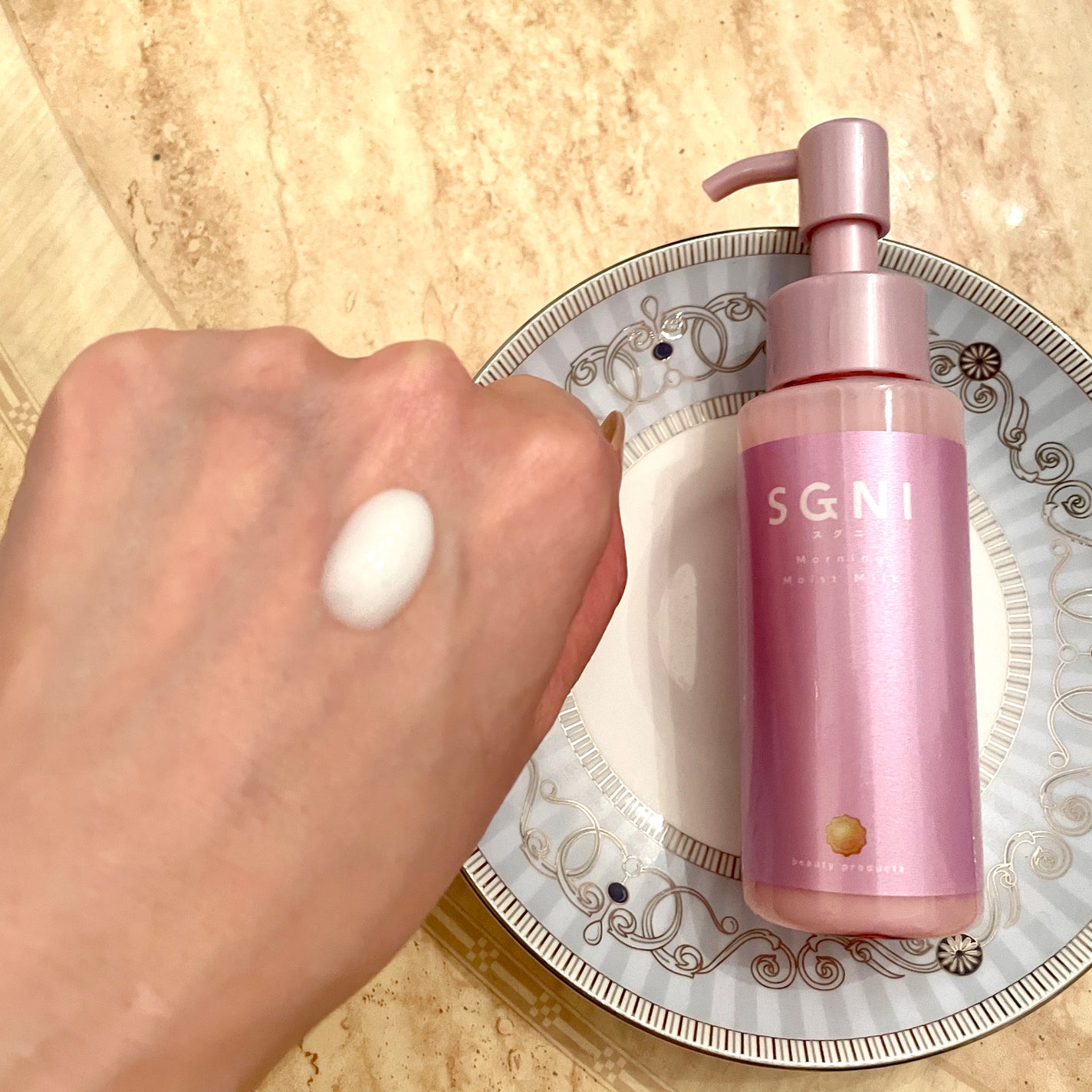 モイストミルク /SGNI/ヘアミルクを使ったクチコミ(2枚目)