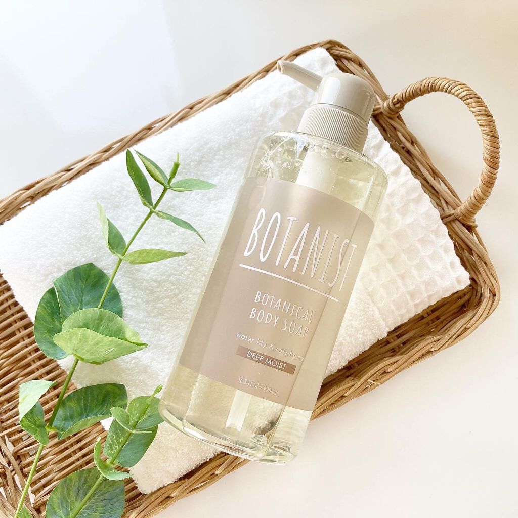 ボタニカルボディーソープ(ディープモイスト)/BOTANIST/ボディソープを使ったクチコミ(2枚目)