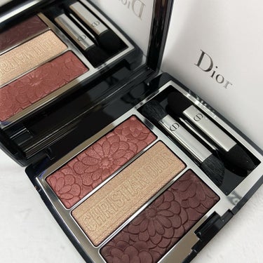 トリオ ブリック パレット＜ピュア グロウ＞/Dior/アイシャドウパレットを使ったクチコミ（6枚目）