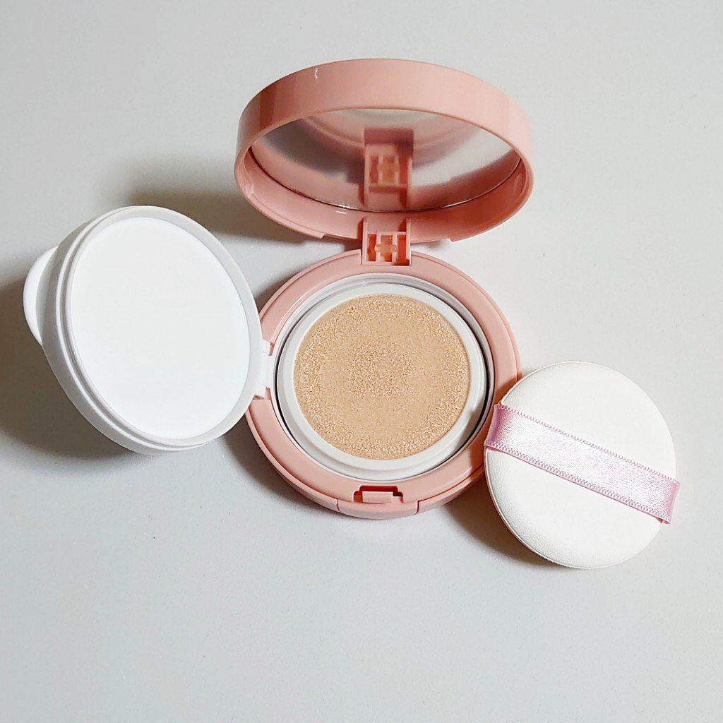 クッションUVパクト ピンク/WHOMEE/化粧下地を使ったクチコミ（3枚目）