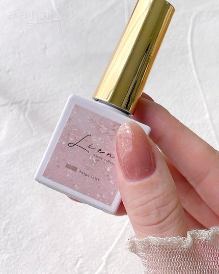 aiainail_@セルフネイル on LIPS 「#PR@mpetit.japan様より発売中のMirrorL..」(3枚目)