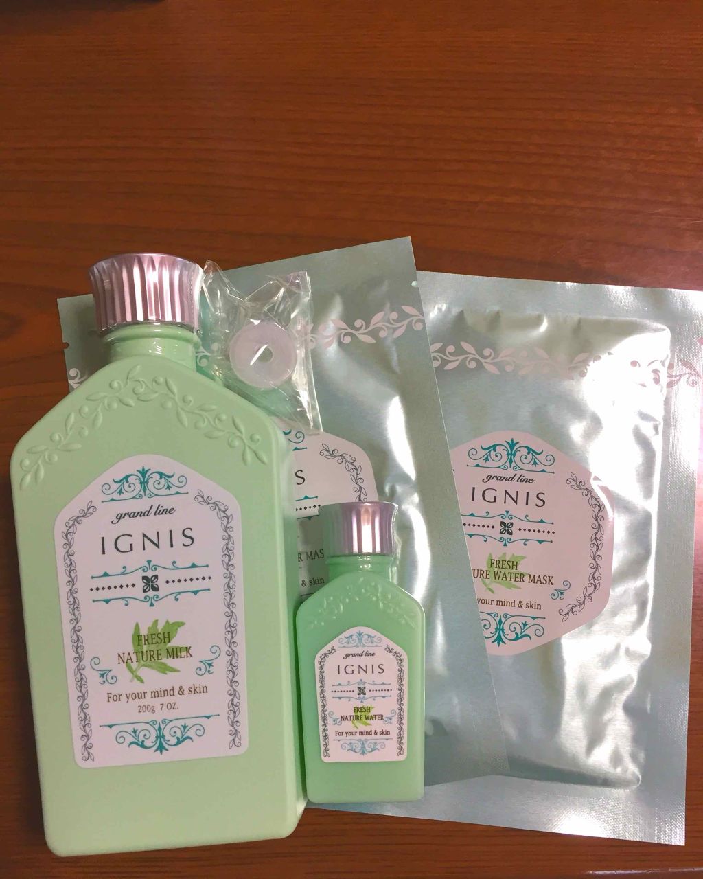 普段使っているイグニスの乳液です！
とってもいい香りで癒されます！
イグニスの乳液は、化粧水の前に使うタイプです！
これを使ったあと、化粧水を使うと肌の触り心地がちがいます！
 お気に入りで何度もリピートしています！

今なら乳液一本分の値