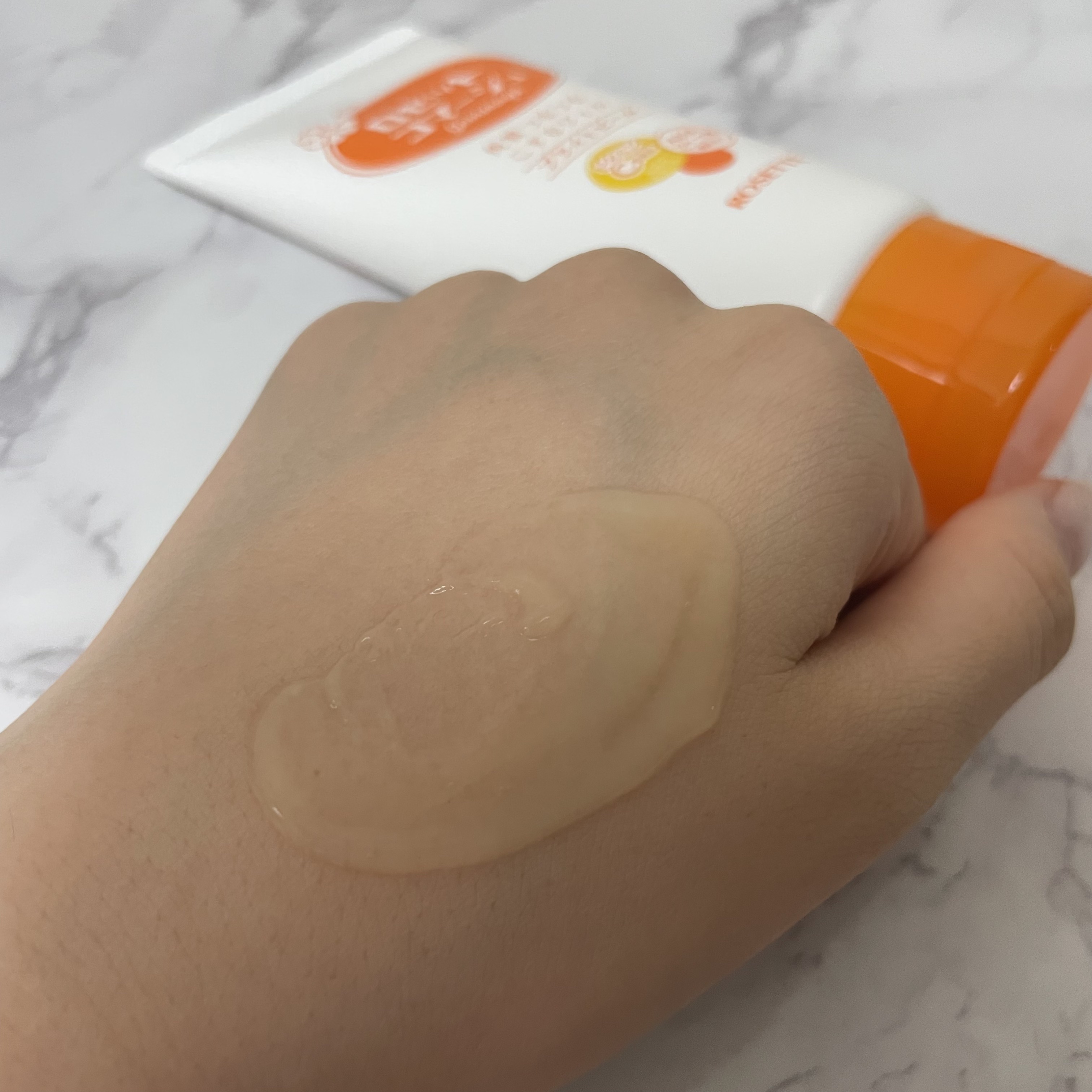 ロゼットゴマージュ クリアピール/ロゼット/スクラブ・ゴマージュを使ったクチコミ（2枚目）