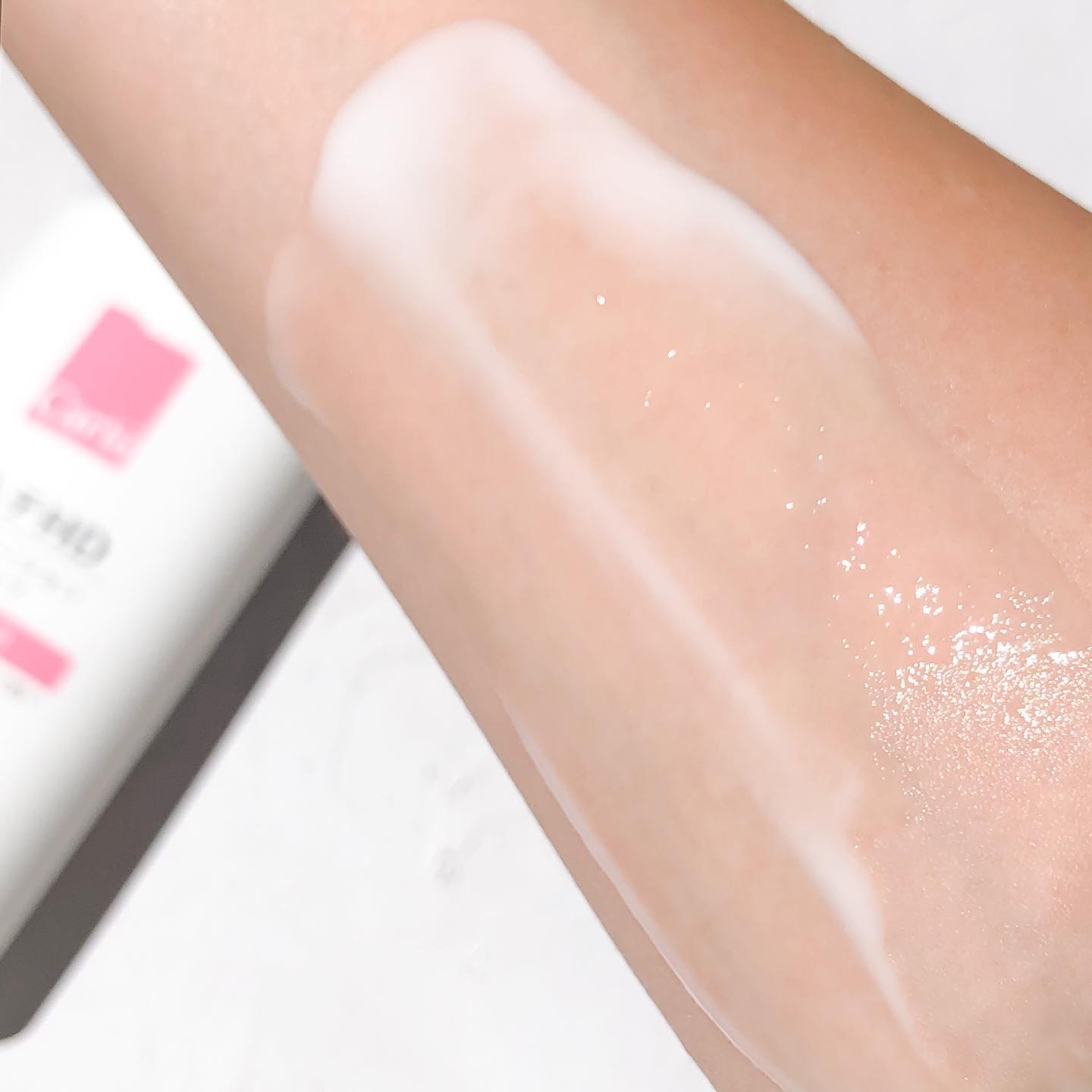  モイスチュア フェイス＆ボディローション/カルテHD/ボディローションを使ったクチコミ（2枚目）