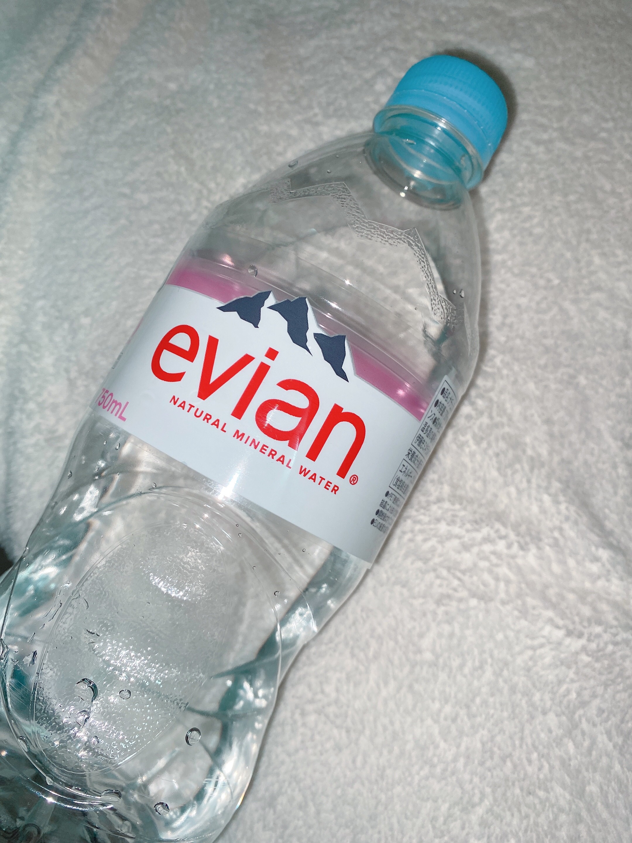 エビアン/伊藤園/ミネラルウォーターを使ったクチコミ（1枚目）
