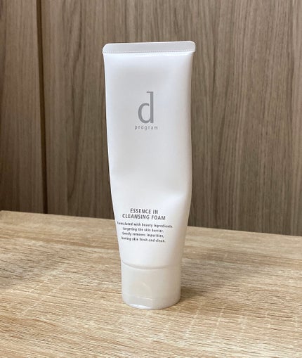エッセンスイン クレンジングフォーム/d プログラム/洗顔フォームを使ったクチコミ(1枚目)