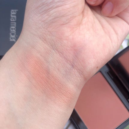 ブラッシュ カラー インフュージョン/ローラ メルシエ/パウダーチークを使ったクチコミ(2枚目)