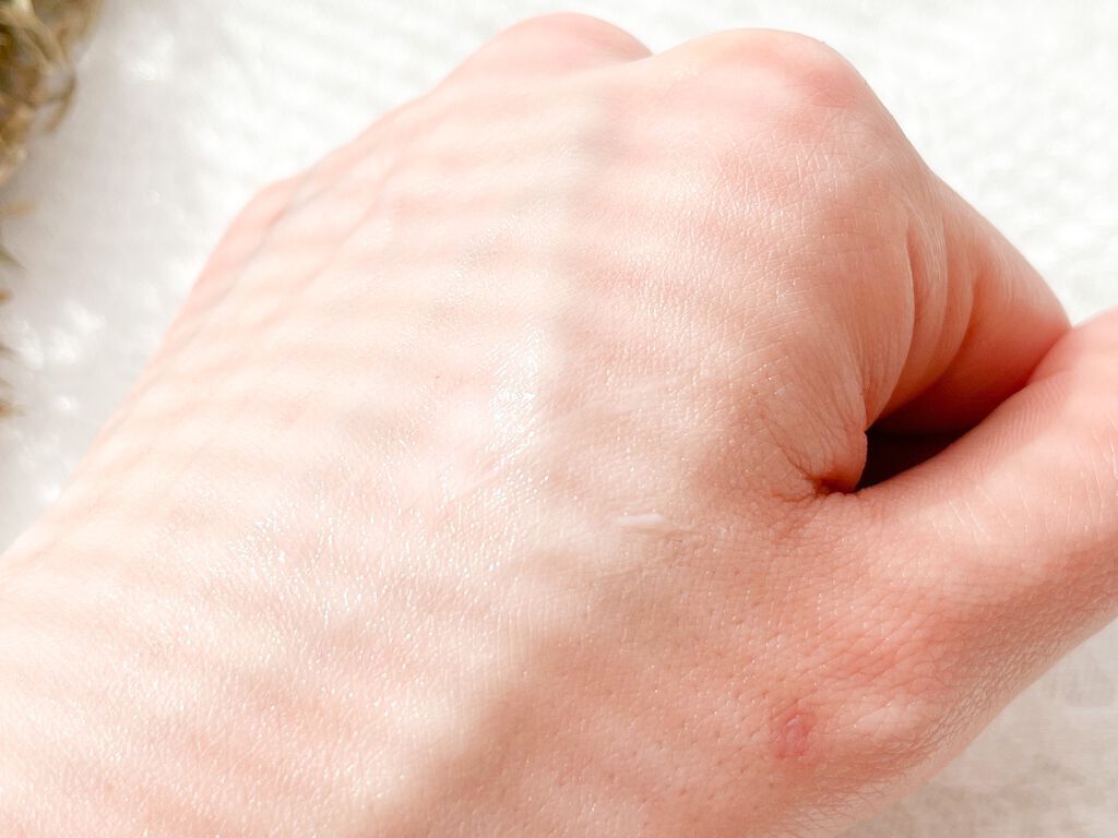 プラセホワイター 薬用美白アイクリーム/明色/アイケア・アイクリームを使ったクチコミ(4枚目)