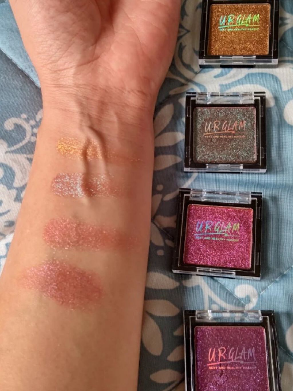 UR GLAM オーロラアイシャドウ/U R GLAM/単色アイシャドウを使ったクチコミ（1枚目）