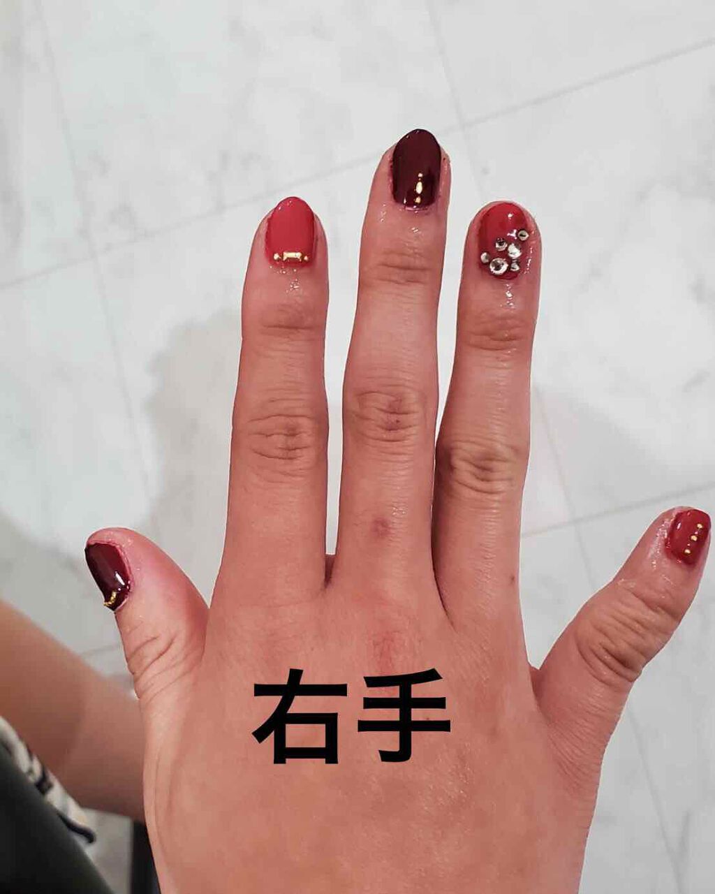 プチプラカラージェル/マニキュアを使ったクチコミ（2枚目）