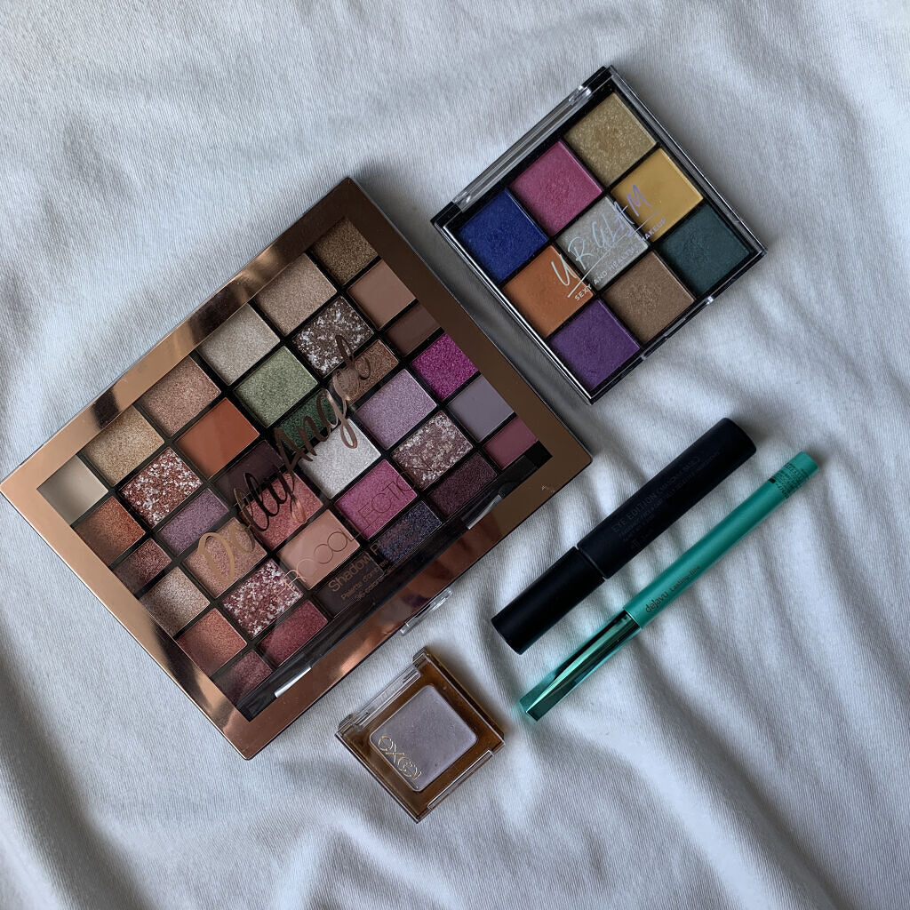 UR GLAM　BLOOMING EYE COLOR PALETTE/U R GLAM/アイシャドウパレットを使ったクチコミ（1枚目）
