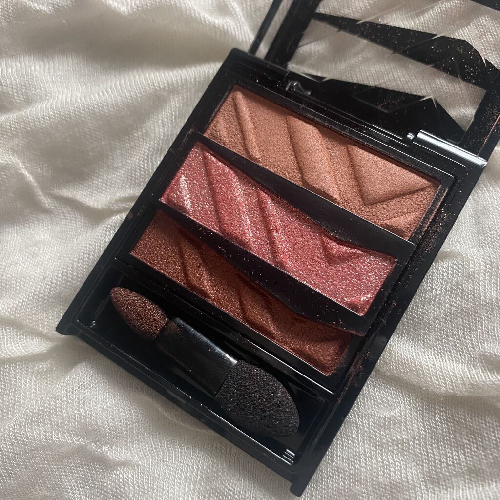 パーツリサイズシャドウ/KATE/アイシャドウパレットを使ったクチコミ（2枚目）