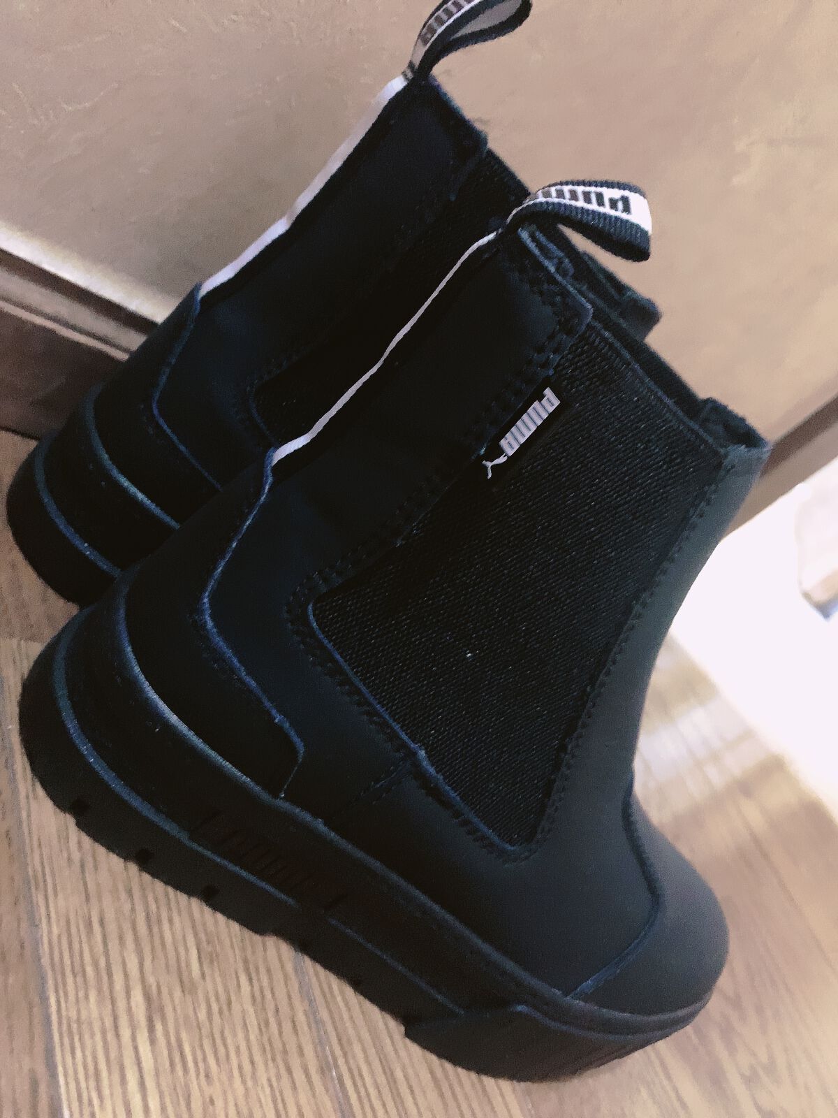 リュクスアイシャドウ 10 サンフレア(リッチ スパークル)/BOBBI BROWN/単色アイシャドウを使ったクチコミ（2枚目）