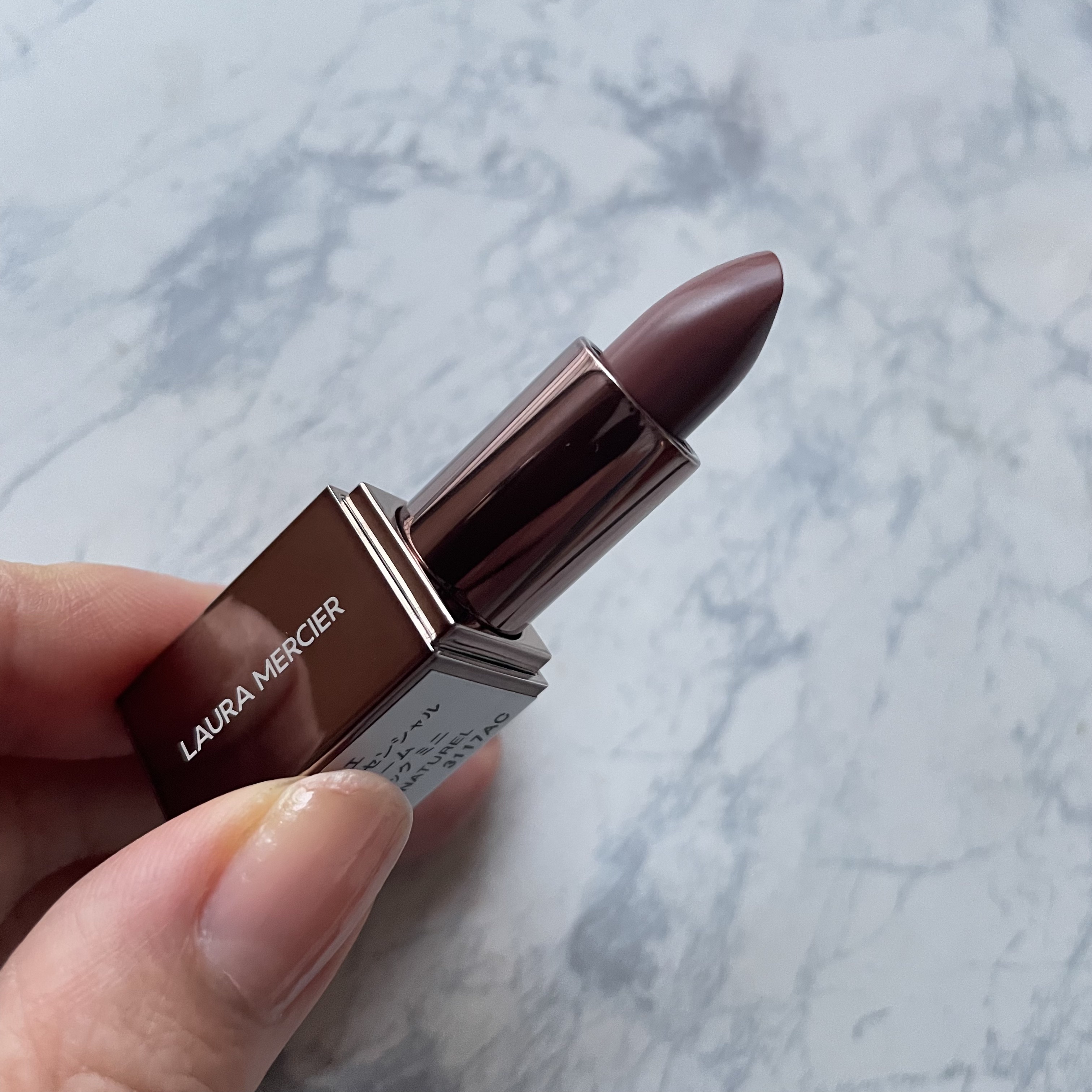 ルージュ エッセンシャル シルキー クリーム リップスティック