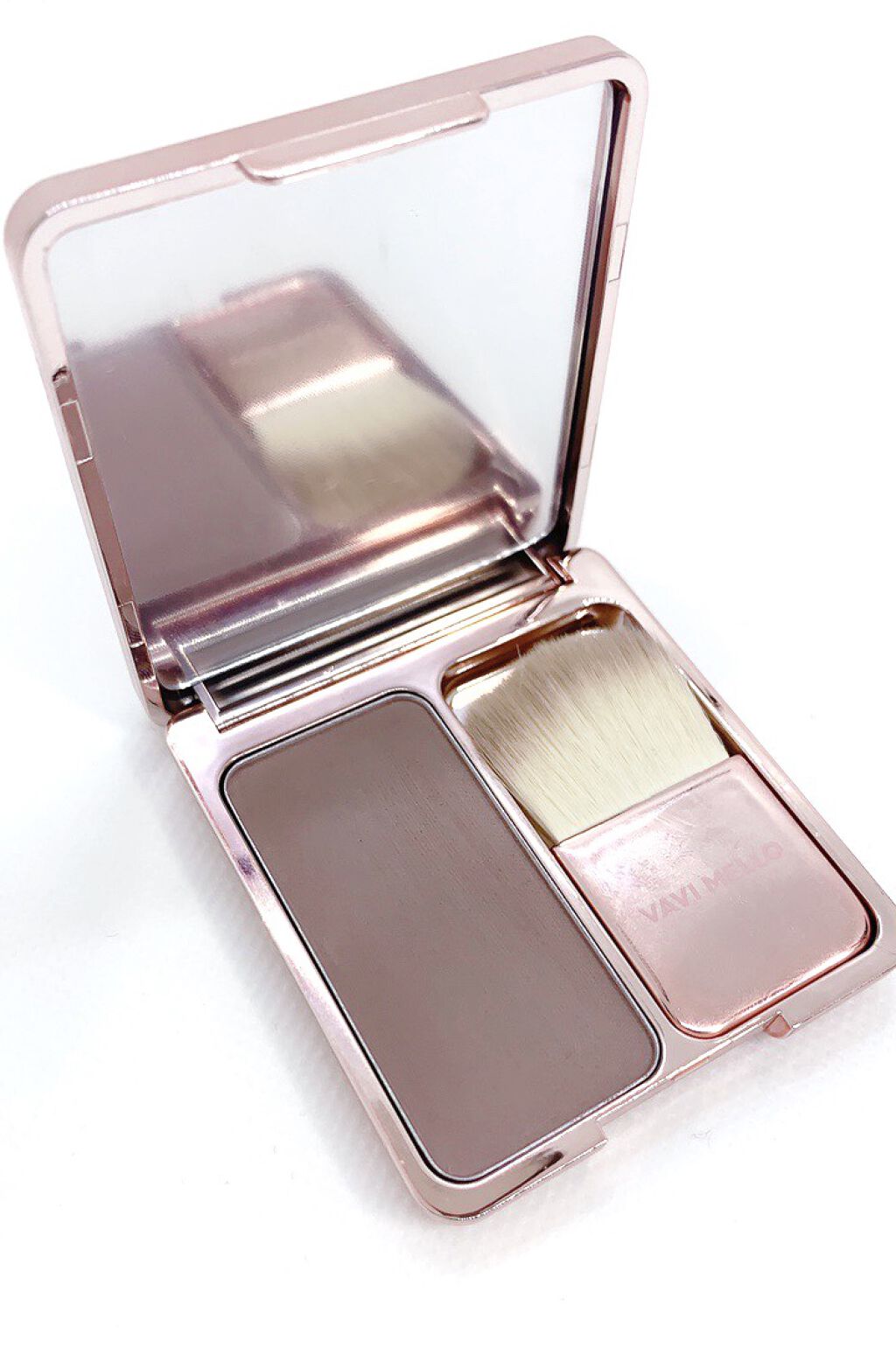 エンチャントグロウブラッシュ/VAVI MELLO/パウダーチークを使ったクチコミ（2枚目）