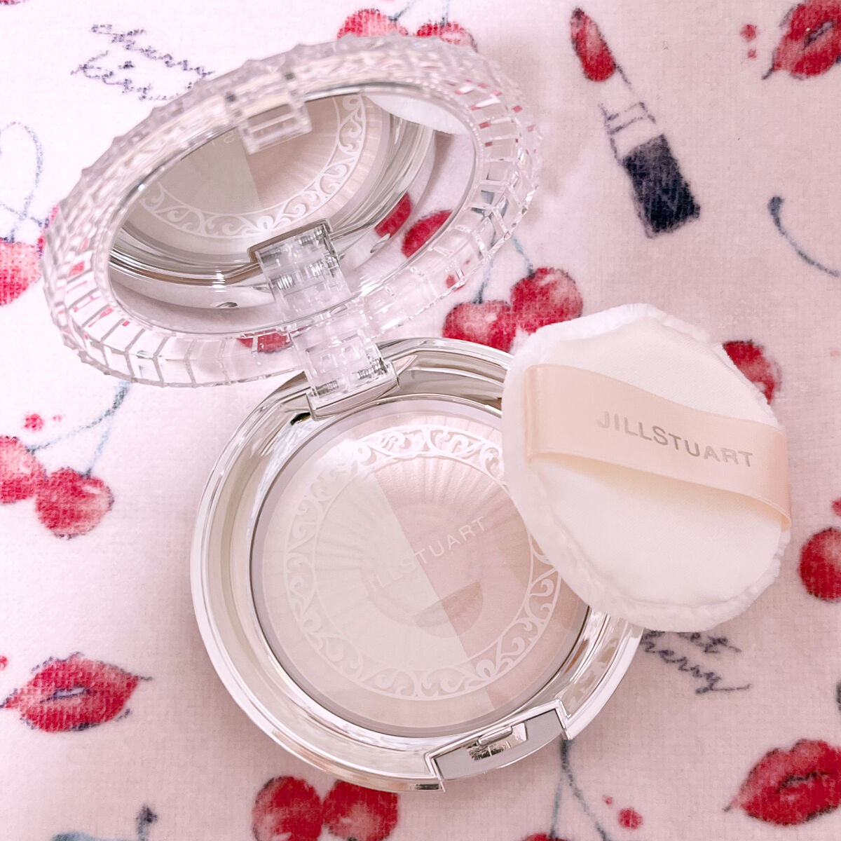 デュアル ルーセントグロウ　セッティングパウダー 02 silky pink/JILL STUART/プレストパウダーを使ったクチコミ（1枚目）