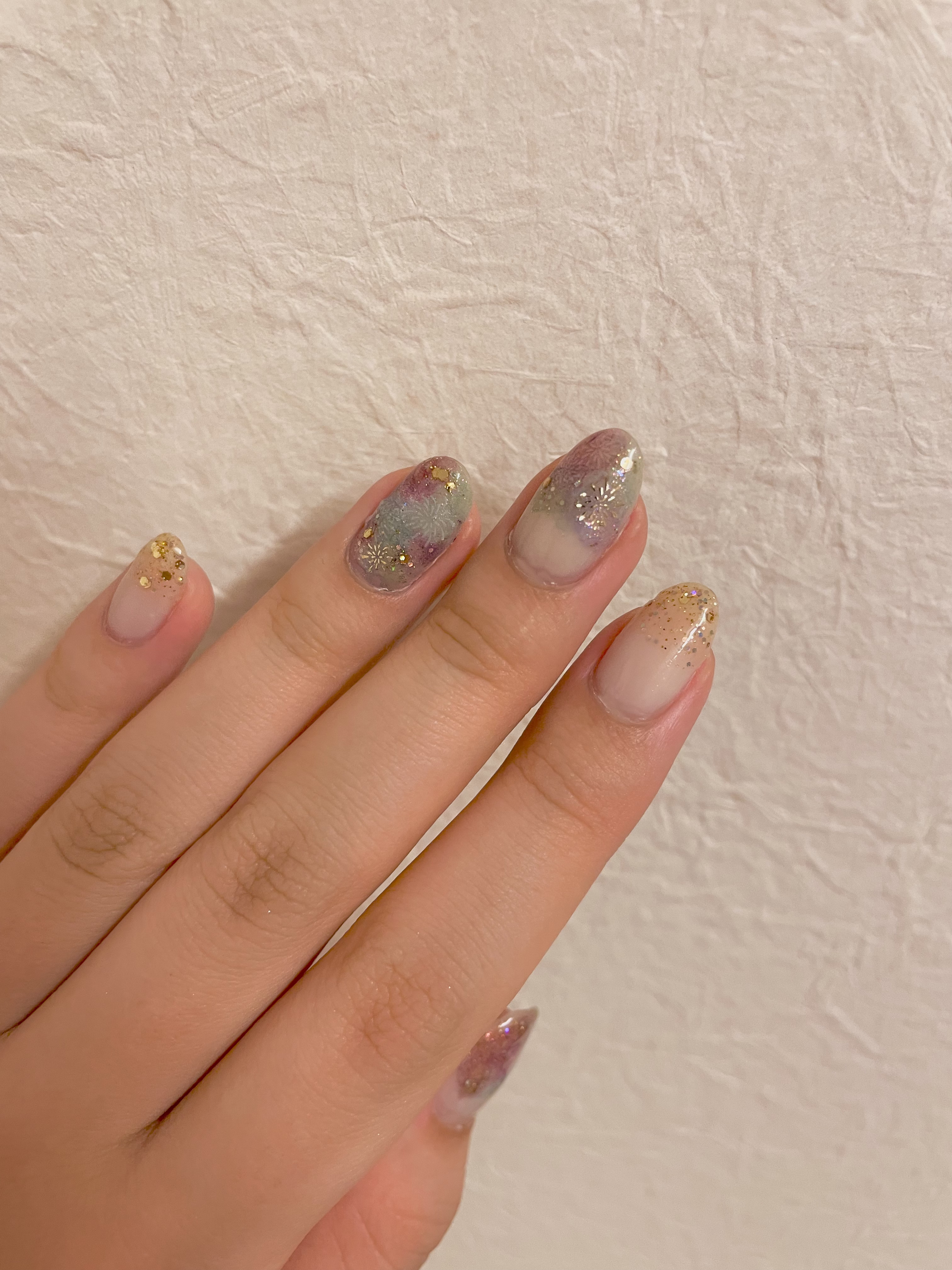 カラフルネイルズ/キャンメイク/マニキュアを使ったクチコミ（2枚目）