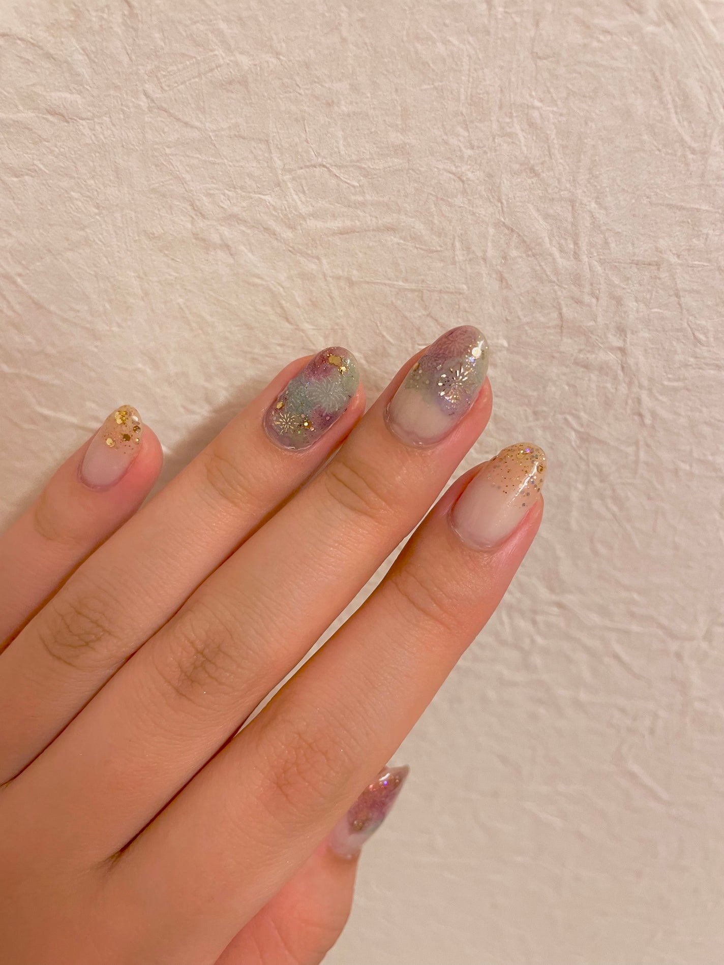 カラフルネイルズ/キャンメイク/マニキュアを使ったクチコミ(2枚目)