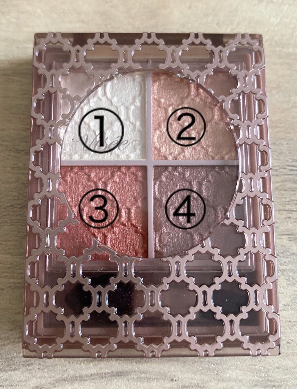 グロッシーリッチ アイズ N/Visée/アイシャドウパレットを使ったクチコミ(4枚目)