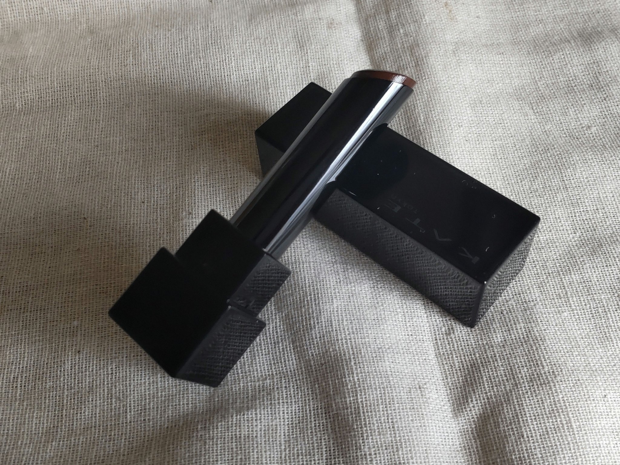 ケイト リップモンスター EX-2 501年熟成ワイン煮(限定色)/KATE/口紅を使ったクチコミ（2枚目）