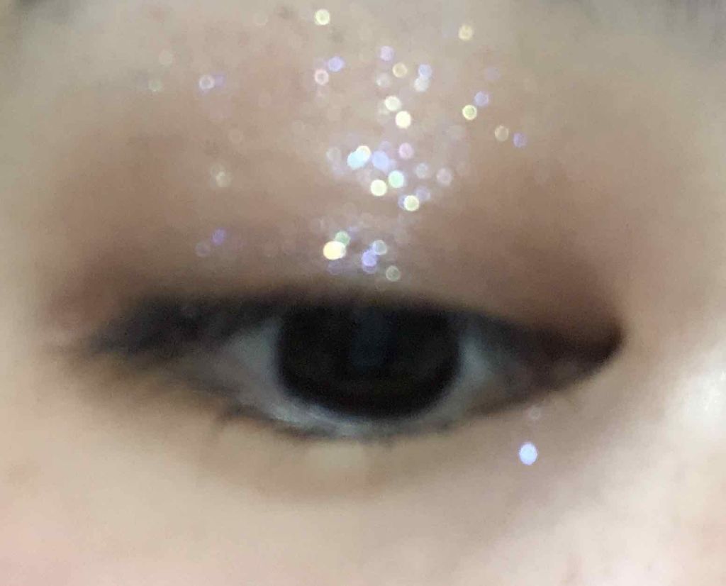 ライブリーリキッドグリッターシャドー/EGLIPS/グリッターを使ったクチコミ（2枚目）
