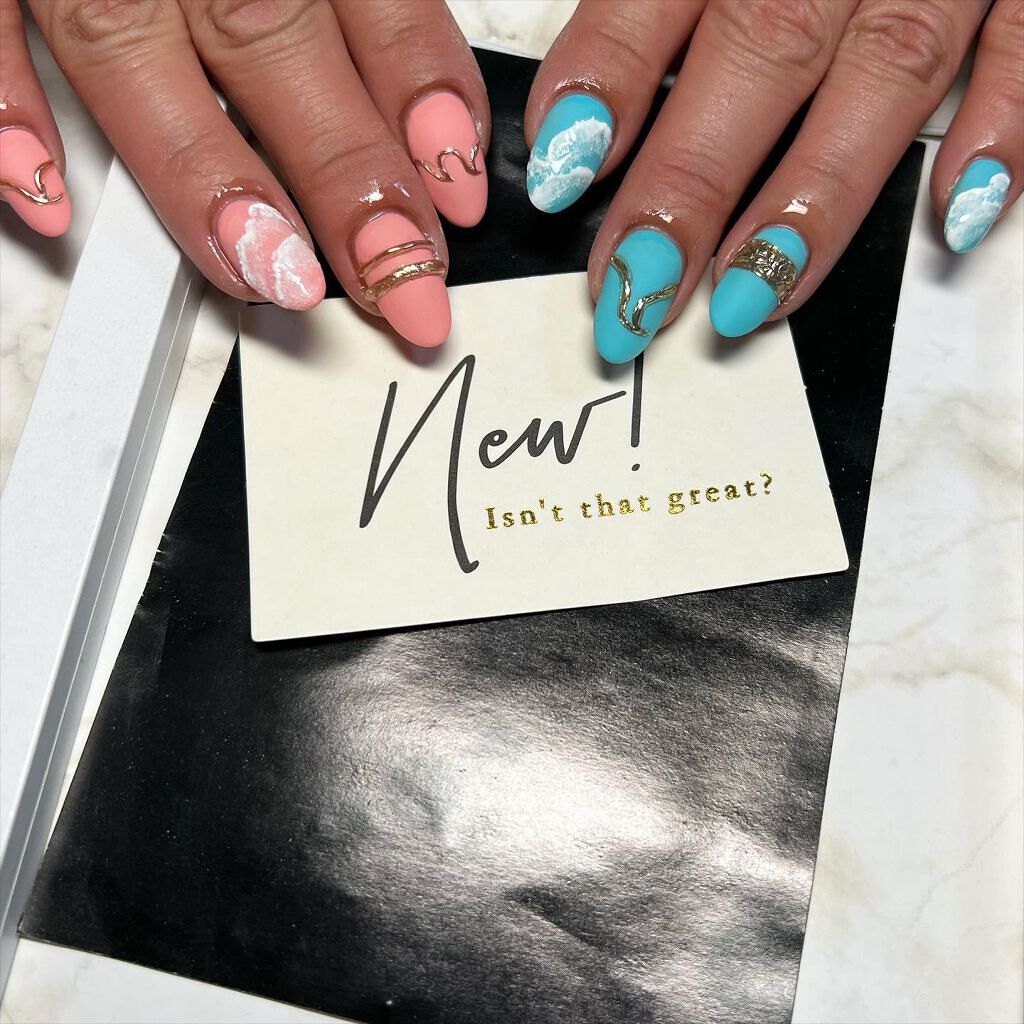 cst on LIPS 「#ギャル#beach#surf#summer💅#ネイル好きな人..」(4枚目)