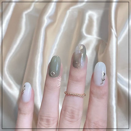 カラフルネイルズ/キャンメイク/マニキュアを使ったクチコミ(3枚目)