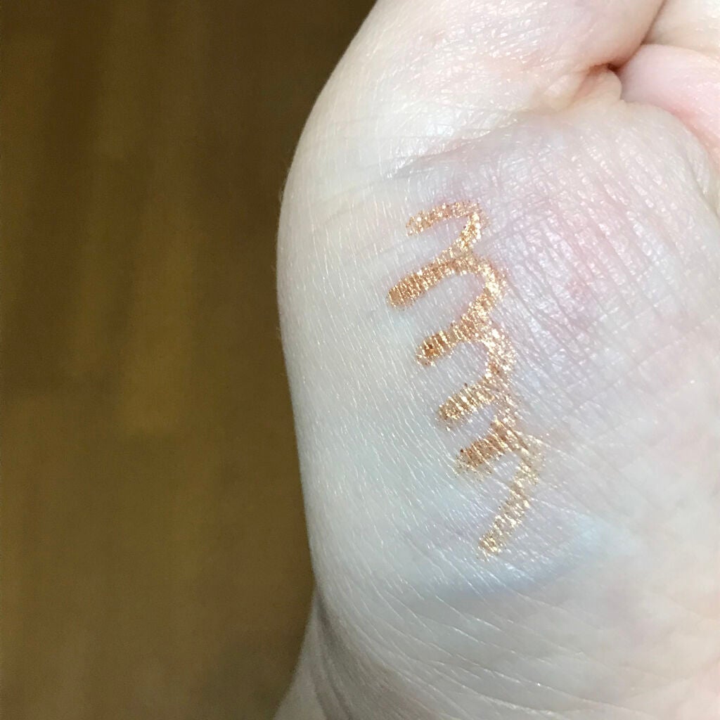 カラーリングソフトアイライナー/uneven/ペンシルアイライナーを使ったクチコミ(4枚目)