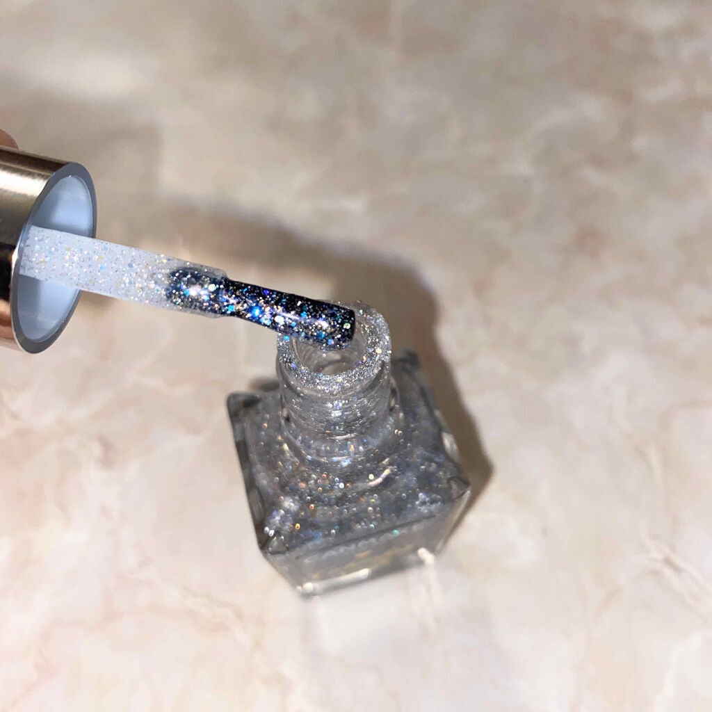 カラフルネイルズ/キャンメイク/マニキュアを使ったクチコミ(4枚目)