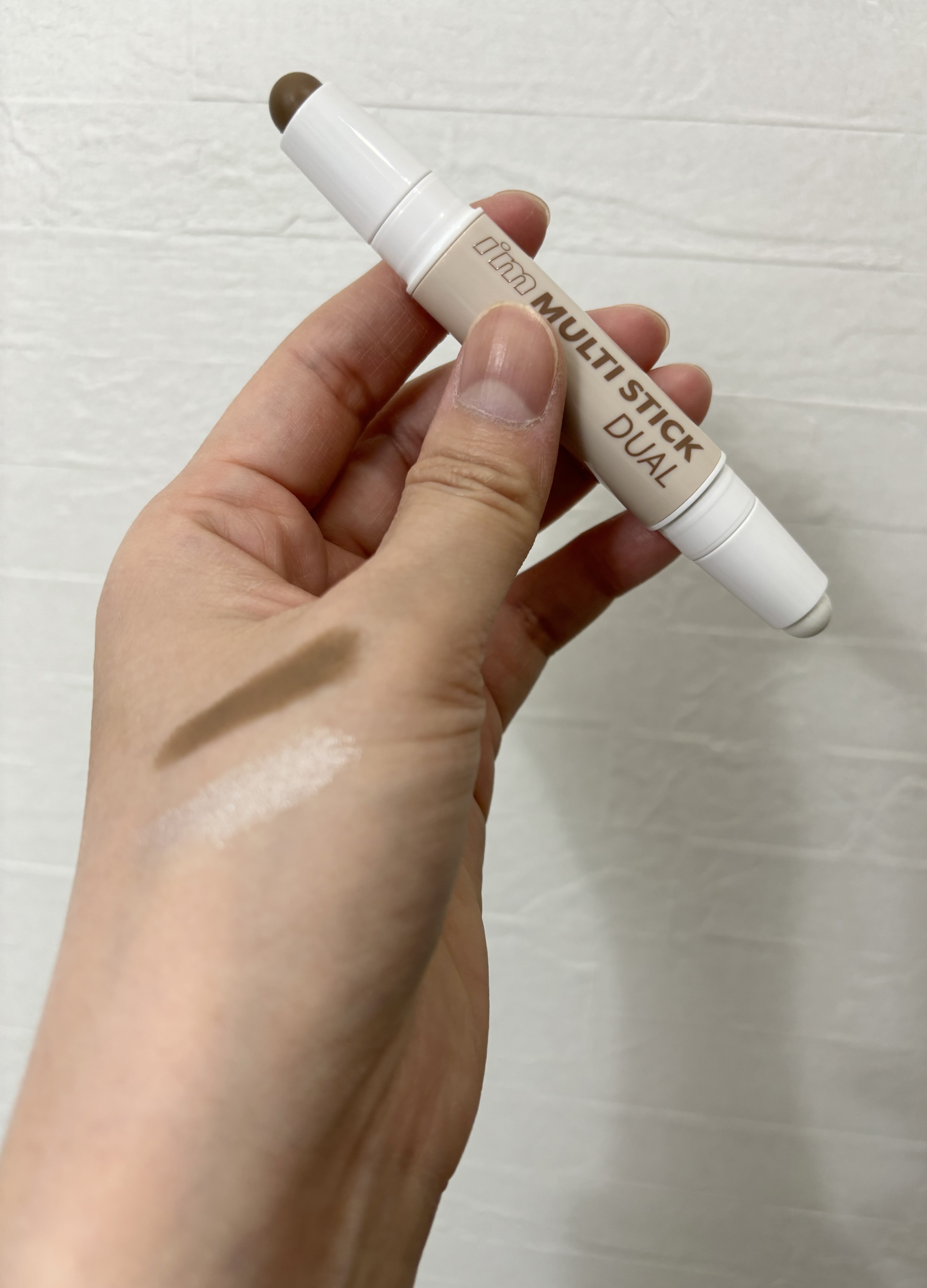 アイムマルチスティック デュアル/i’m meme/シェーディングを使ったクチコミ（3枚目）