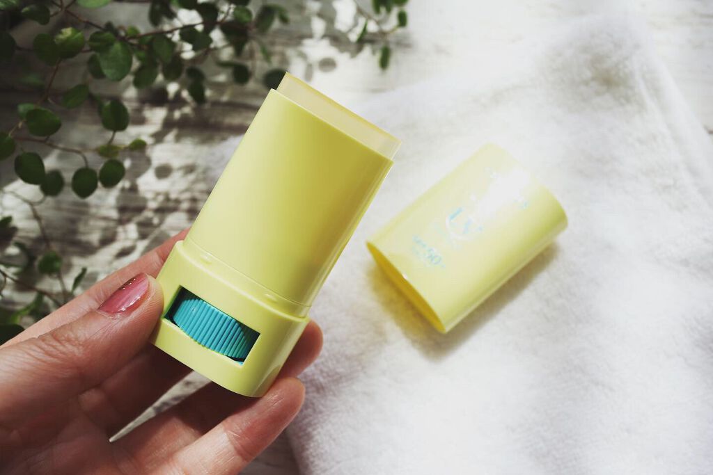 ウォッシャブル UV クリアスティック/CEPYNUS MORE(セピナス モア)/日焼け止めスティックを使ったクチコミ(5枚目)