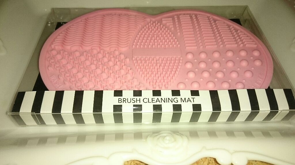 ブラシクリーニングマット 3COINS