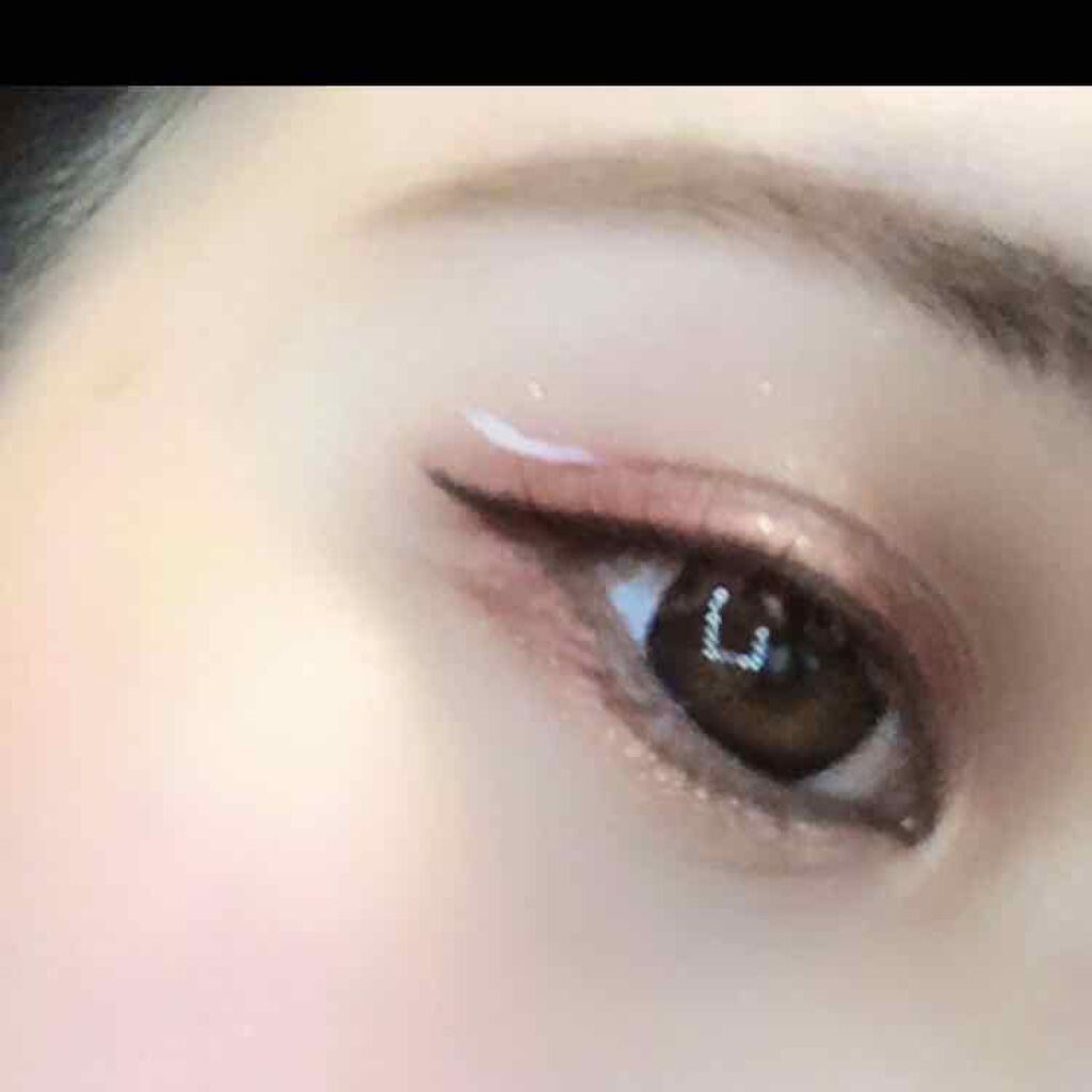 EYE OPENING LINER/UZU BY FLOWFUSHI/リキッドアイライナーを使ったクチコミ（2枚目）