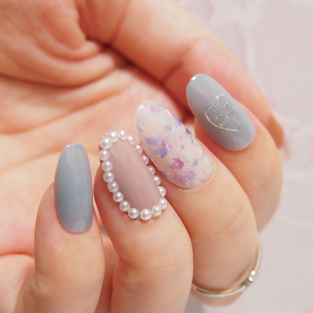 カラフルネイルズ/キャンメイク/マニキュアを使ったクチコミ(2枚目)