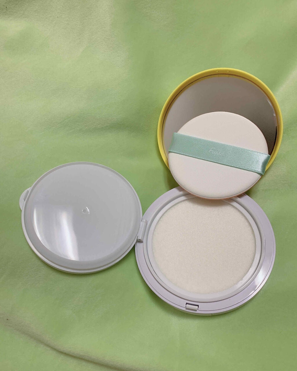 フジコあぶらとりウォーターパウダー/Fujiko/プレストパウダーを使ったクチコミ(2枚目)