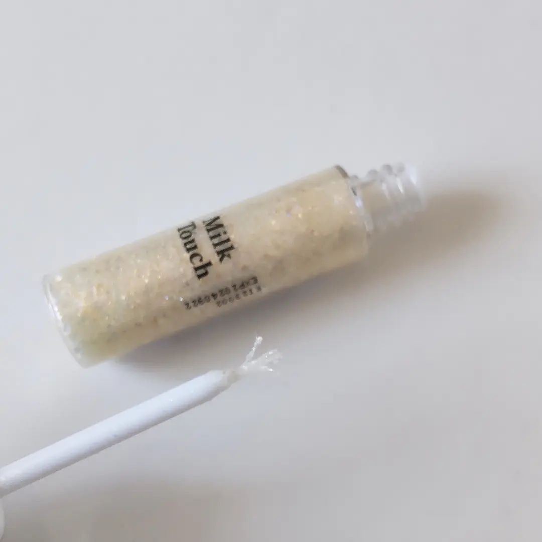 フェアリージュエルアイグリッター Aurora White Jewelry/Milk Touch/グリッターを使ったクチコミ（3枚目）