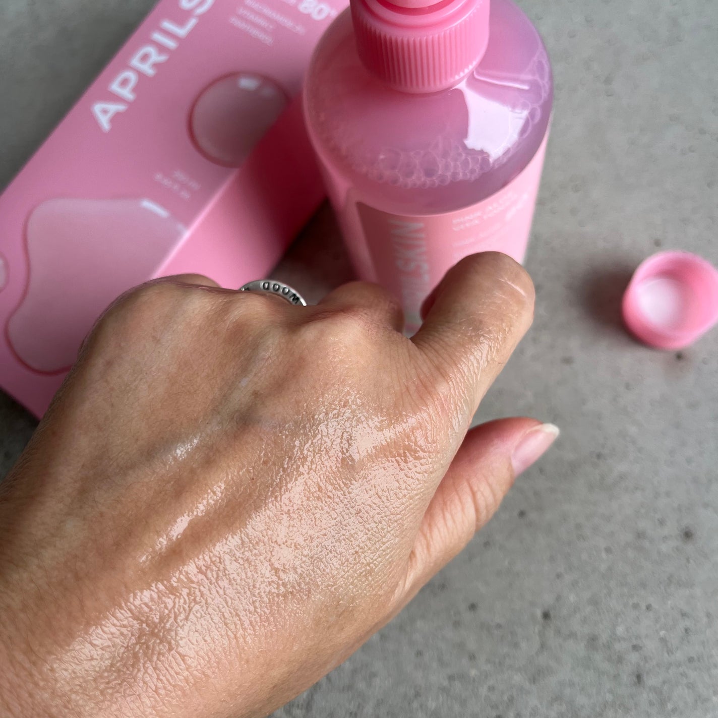 ピンクアロエビタトナー/APRILSKIN/化粧水を使ったクチコミ(3枚目)