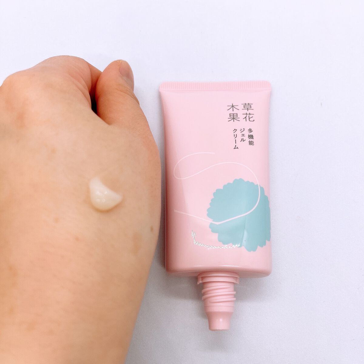 草花木果 多機能ジェルクリーム/草花木果/オールインワン化粧品を使ったクチコミ（3枚目）