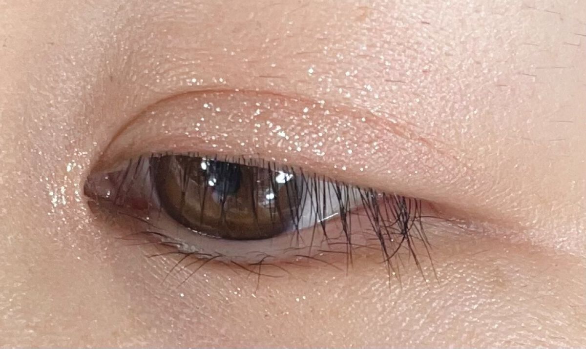 フーミー シングルラメシャドウ/WHOMEE/単色アイシャドウを使ったクチコミ（3枚目）