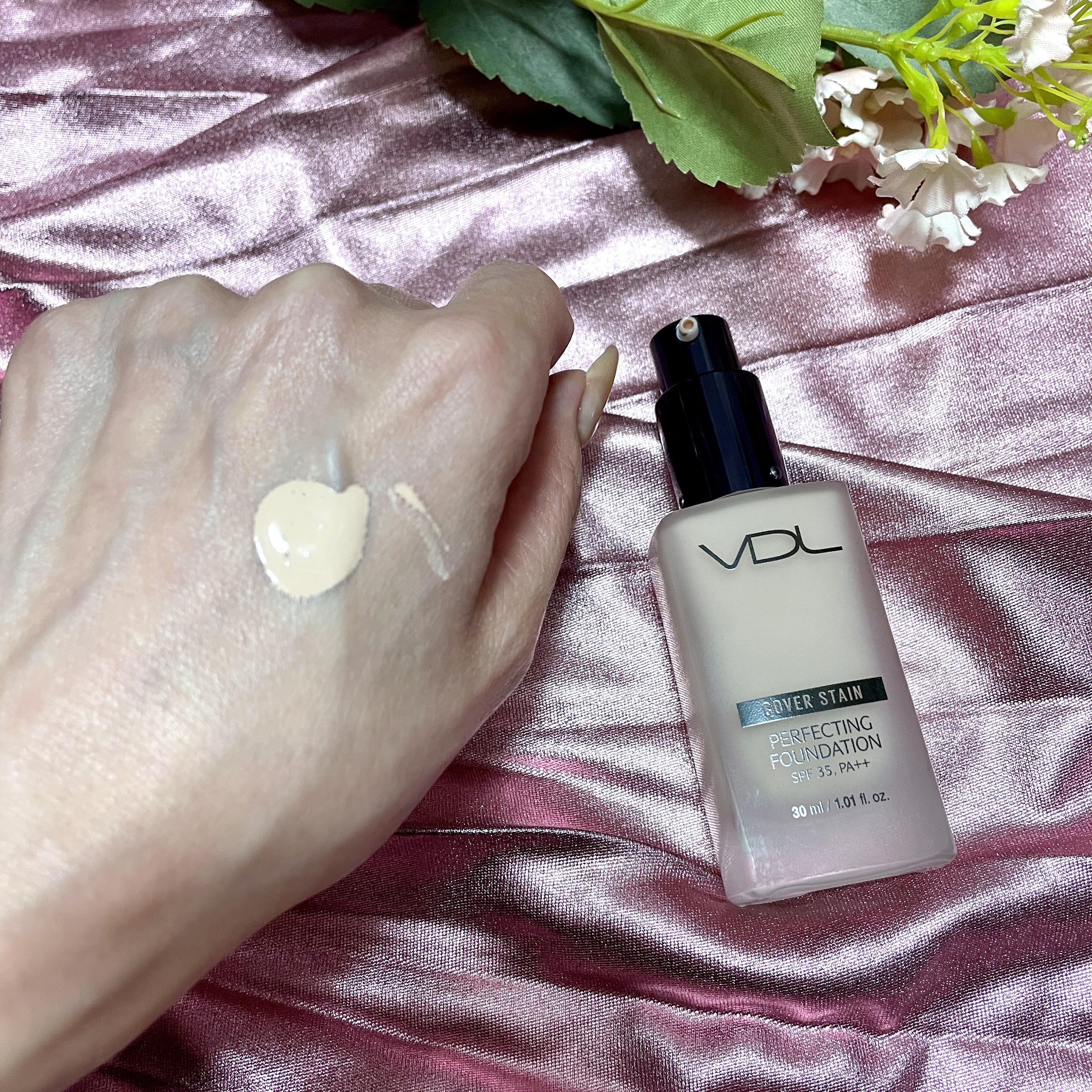 カバーステイン パーフェクティング ファンデーション/VDL/リキッドファンデーションを使ったクチコミ（3枚目）